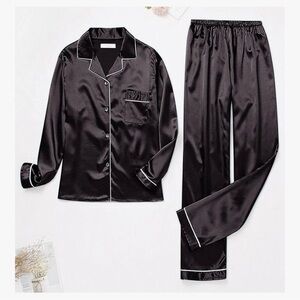 Pajama Set for Women Classic Button Down‎ Loungewears Satin Sleepwears Sz M/L
